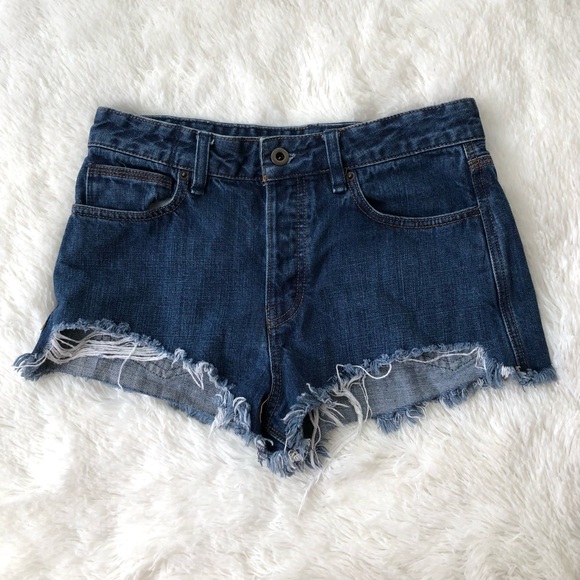 FREE PEOPLE • Distressed Denim Cutoff Jean Shorts Dark Wash Size W27 - Picture 14 of 14